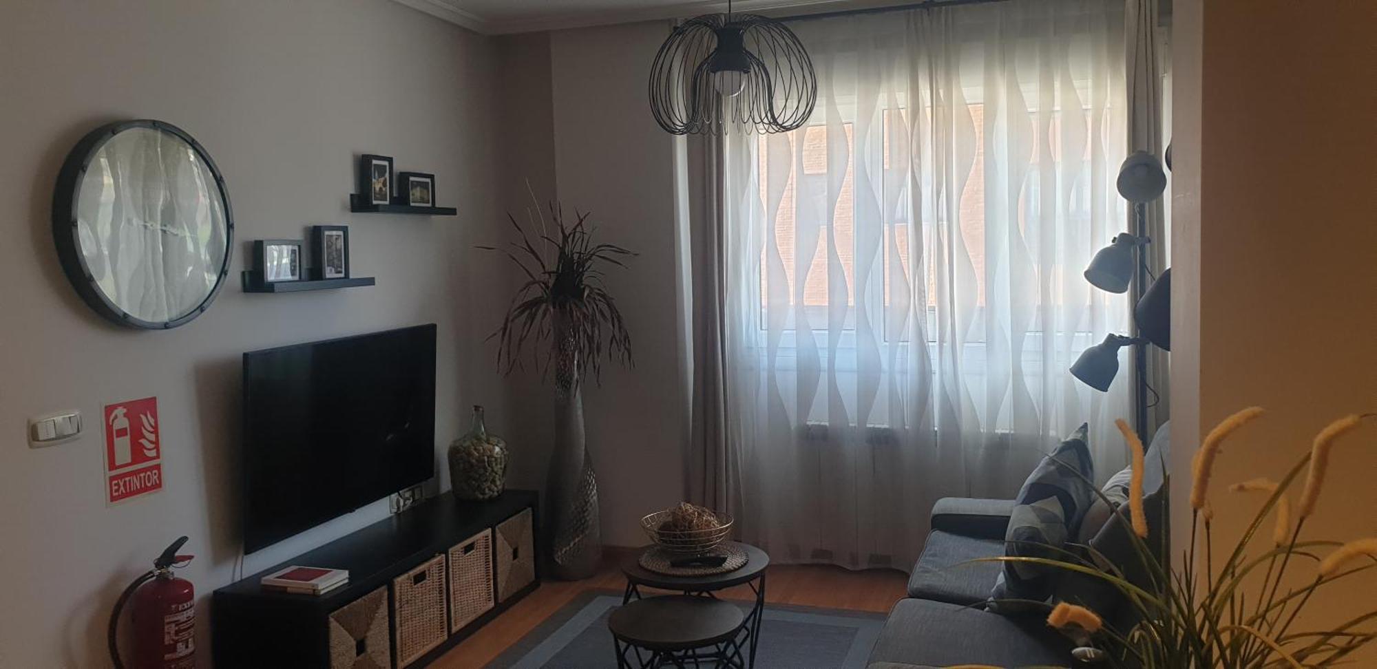 Apartamento "Los Prados" Wifi Y Parking Oviedo Exteriér fotografie